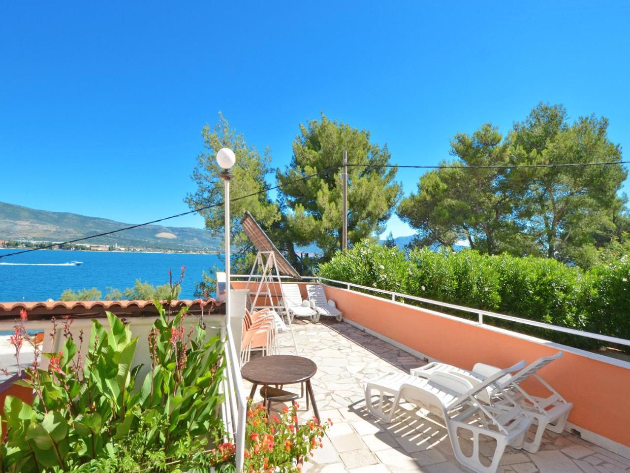 Apartments Josipa Trogir Exterior foto
